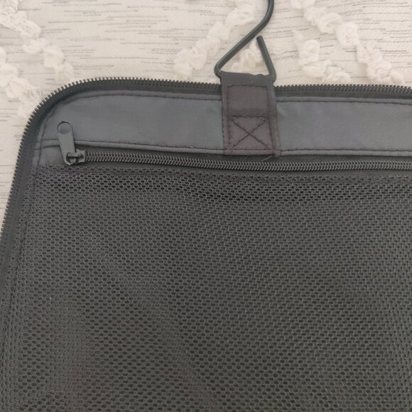 Perry Ellis Men's Hanging Bag Black - Picture 3 of 7